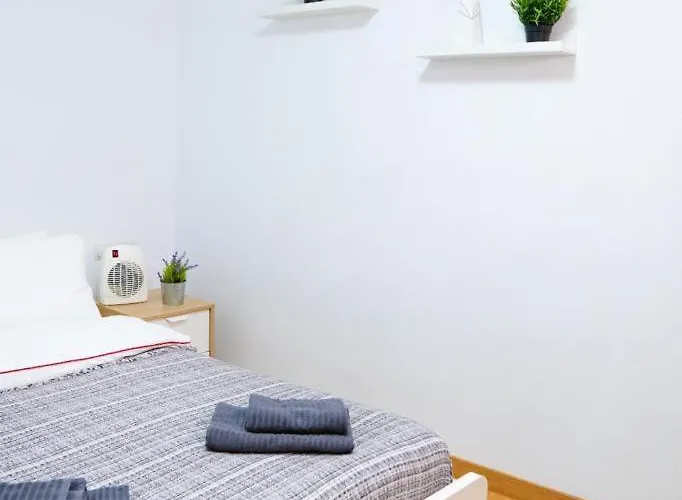 Sollana Arena Apartman *